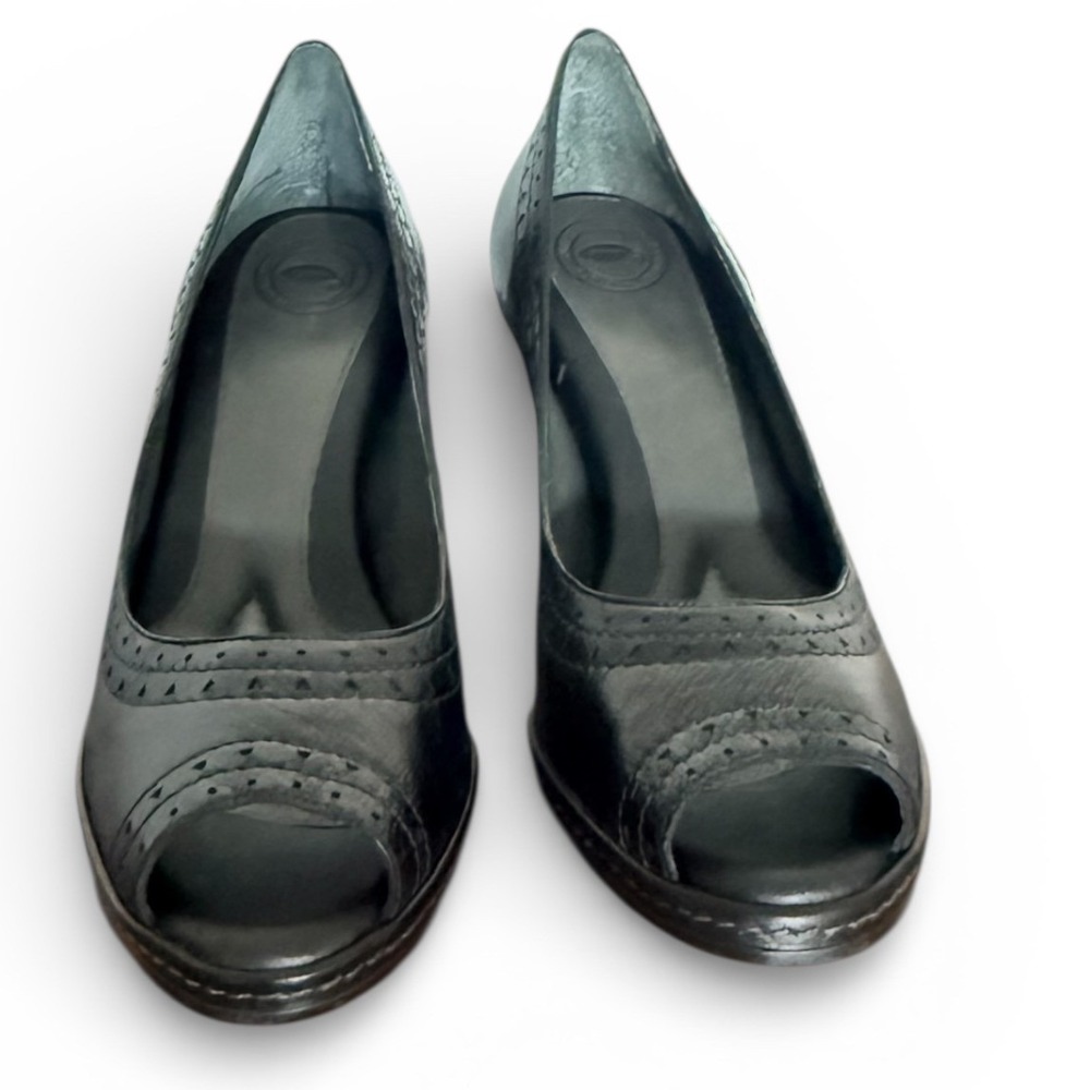 Nurture by Lamaze Sally Black Leather Peep Toe Wingtip Heels Shoes Size‎ 6